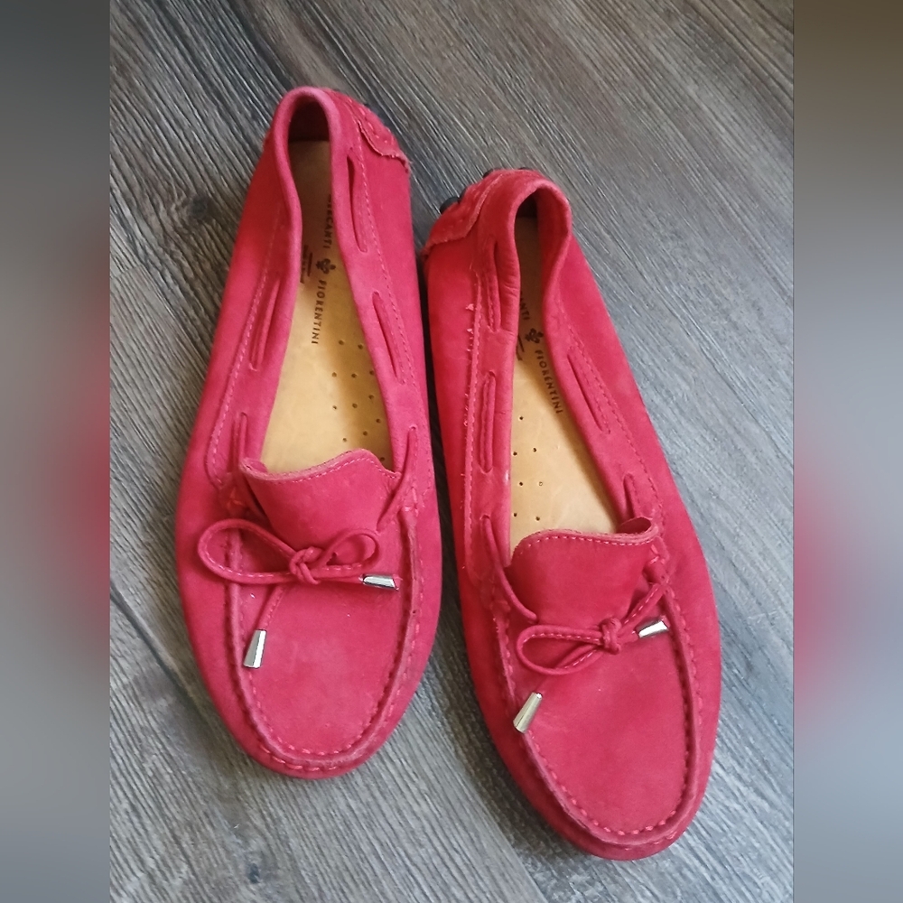 Mercanti Fiorentini suede driving loafers Red Suede Loafers Bow Detail 7.5 B